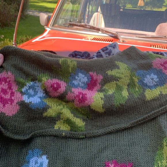 Vintage Newport News Floral Mohair Sweater - Picture 2 of 5